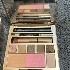 Urban Decay naked on the run palette